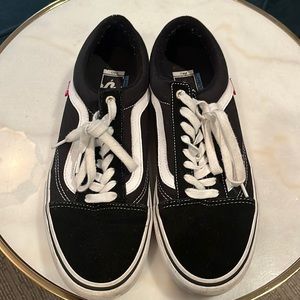 VANS Men’s sneaker size 10.5